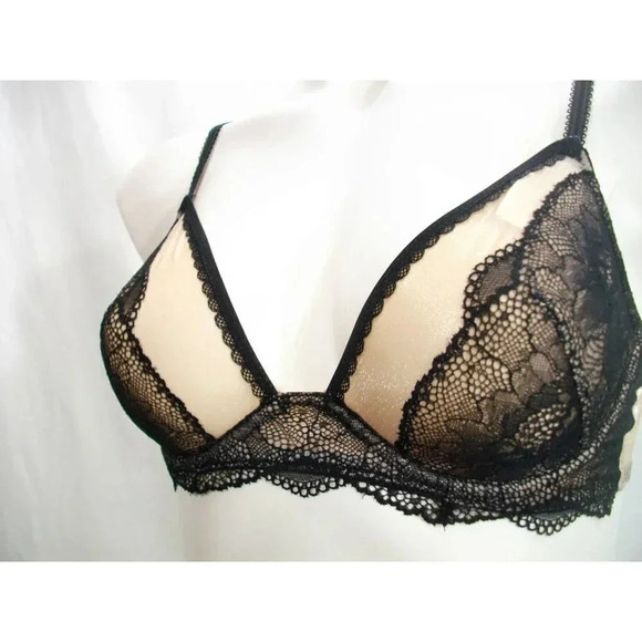 32C b.tempt'd 951222 by Wacoal b.provocative Underwire Bra Black New with Tags - Picture 4 of 5